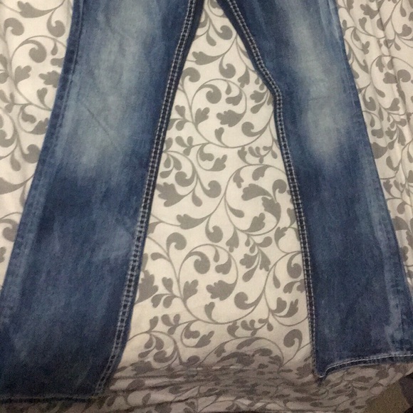 Rock Revival - Picture 4 of 5